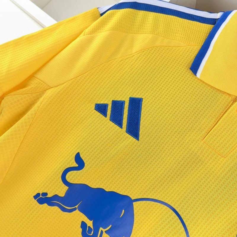 Leeds United Away 24-25