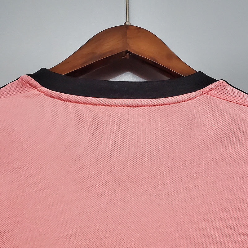 Retro Juventus Third Pink 15-16
