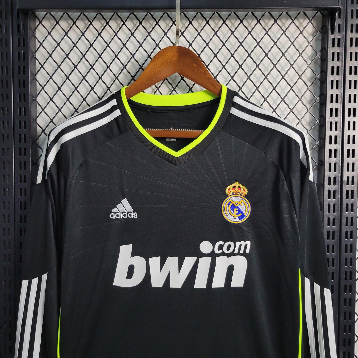 Retro Real Madrid Away Long Sleeve 10-11