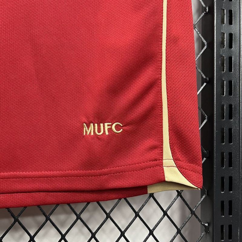 Retro Manchester United Home 06-07