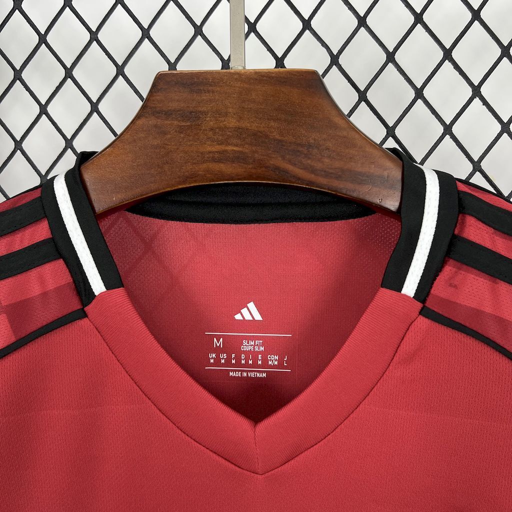 Manchester United Home 25-26