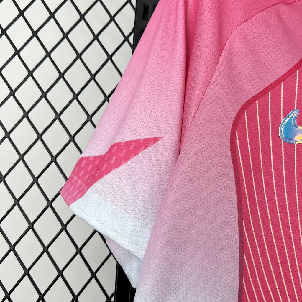 FC Barcelona Bright Pink Special Edition + CL 25-26
