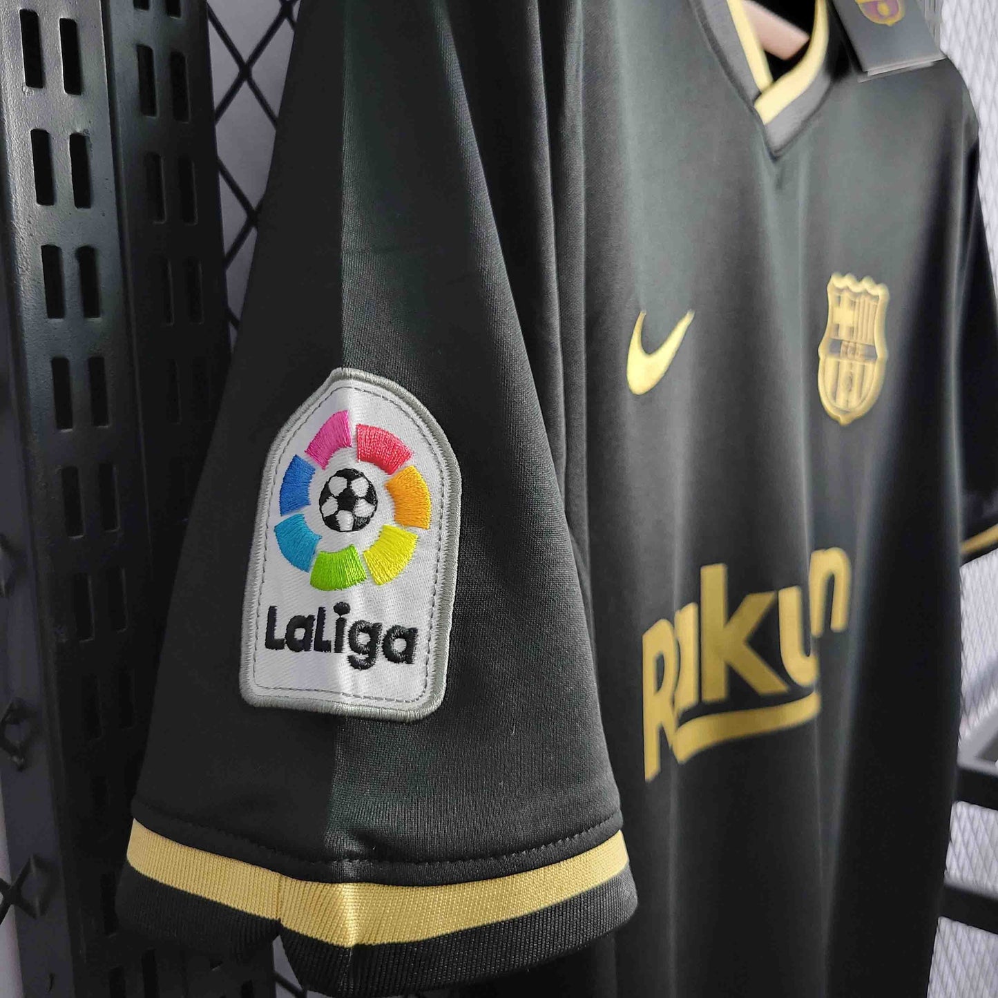 Retro FC Barcelona Away 20-21