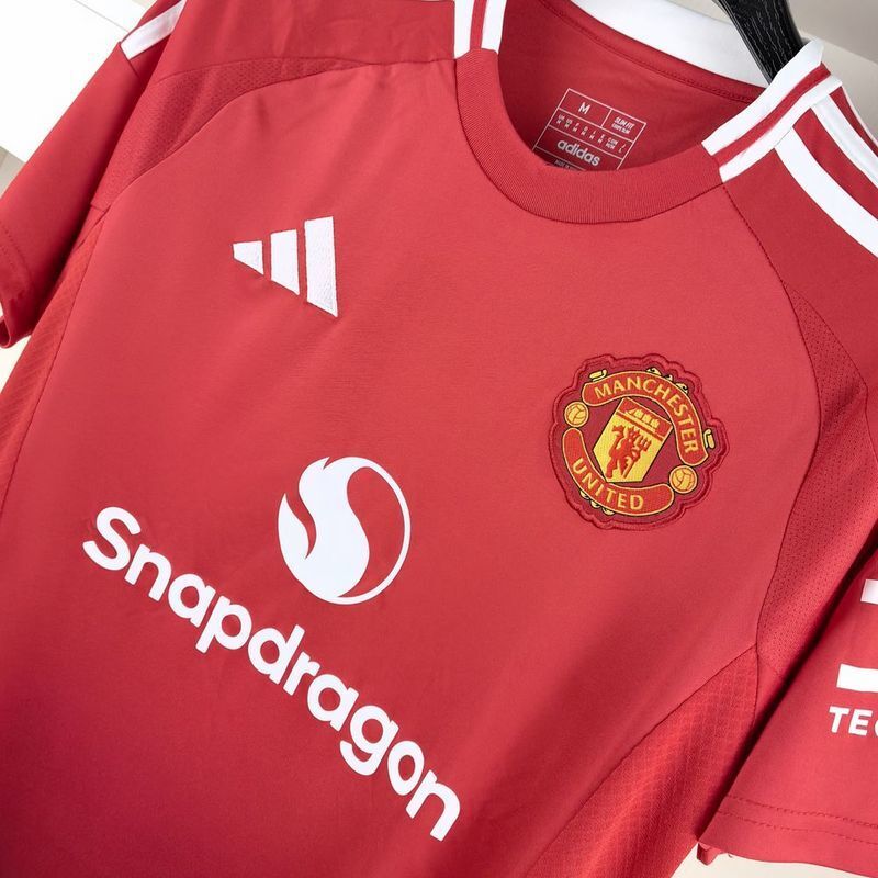 Manchester United Home 24-25