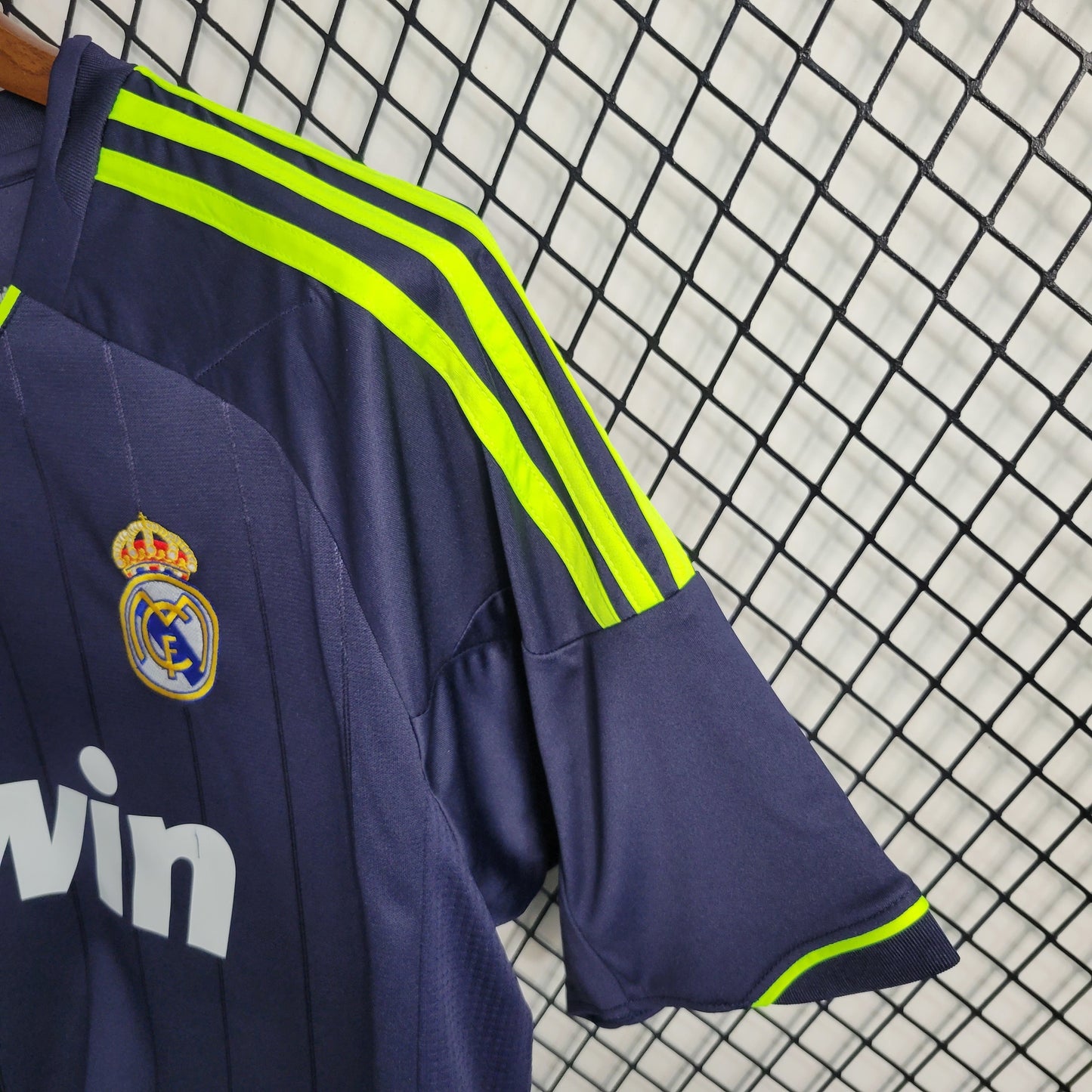 Retro Real Madrid Away 12-13