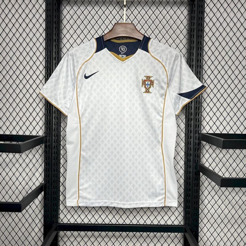 Retro Portugual Away 2004