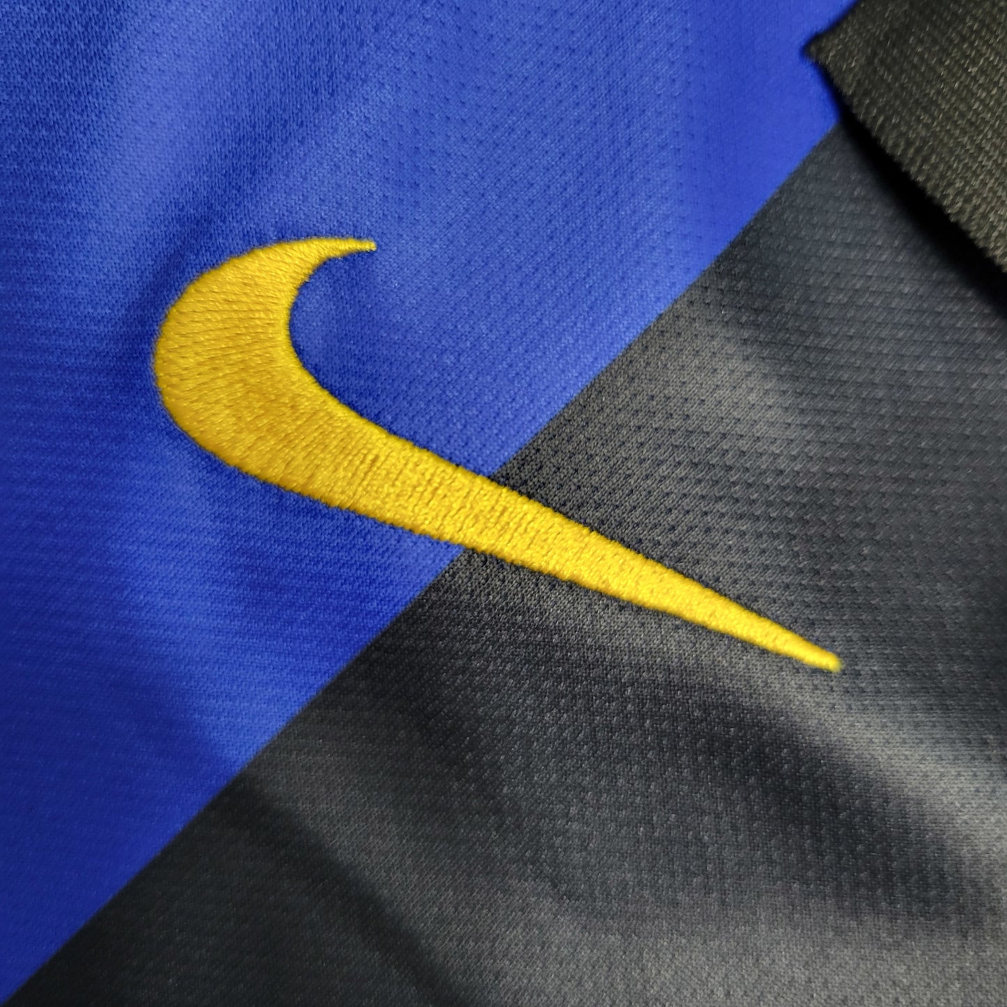 Retro Inter Milan Home 01-02