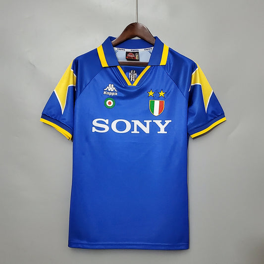 Retro Juventus Away 95-97