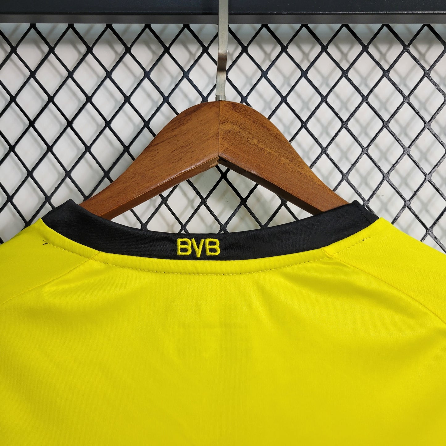 Retro Borussia Dortmund Home 11-12