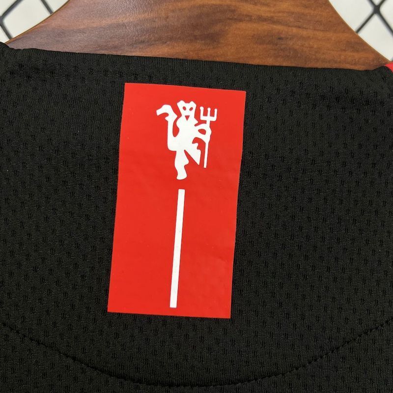 Retro Manchester United Third Away 07-08