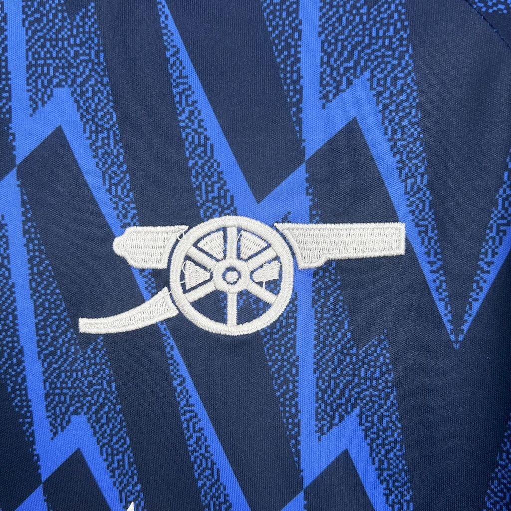 Arsenal Away 25-26