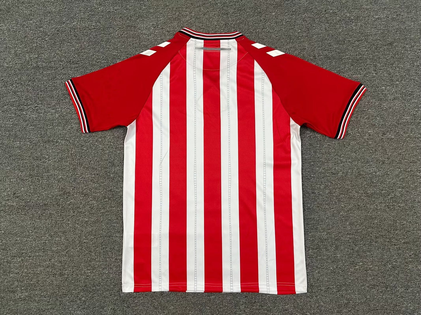 Sunderland Home 25-26