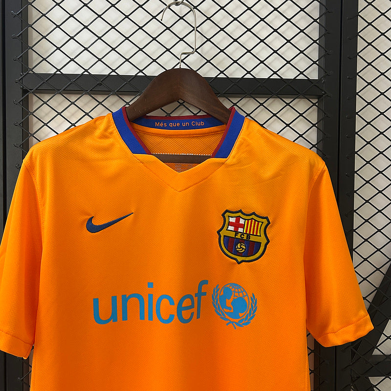 Retro FC Barcelona Away 06-07