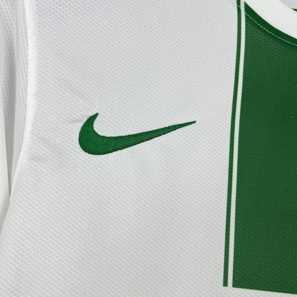 Retro Portugal Away 2010