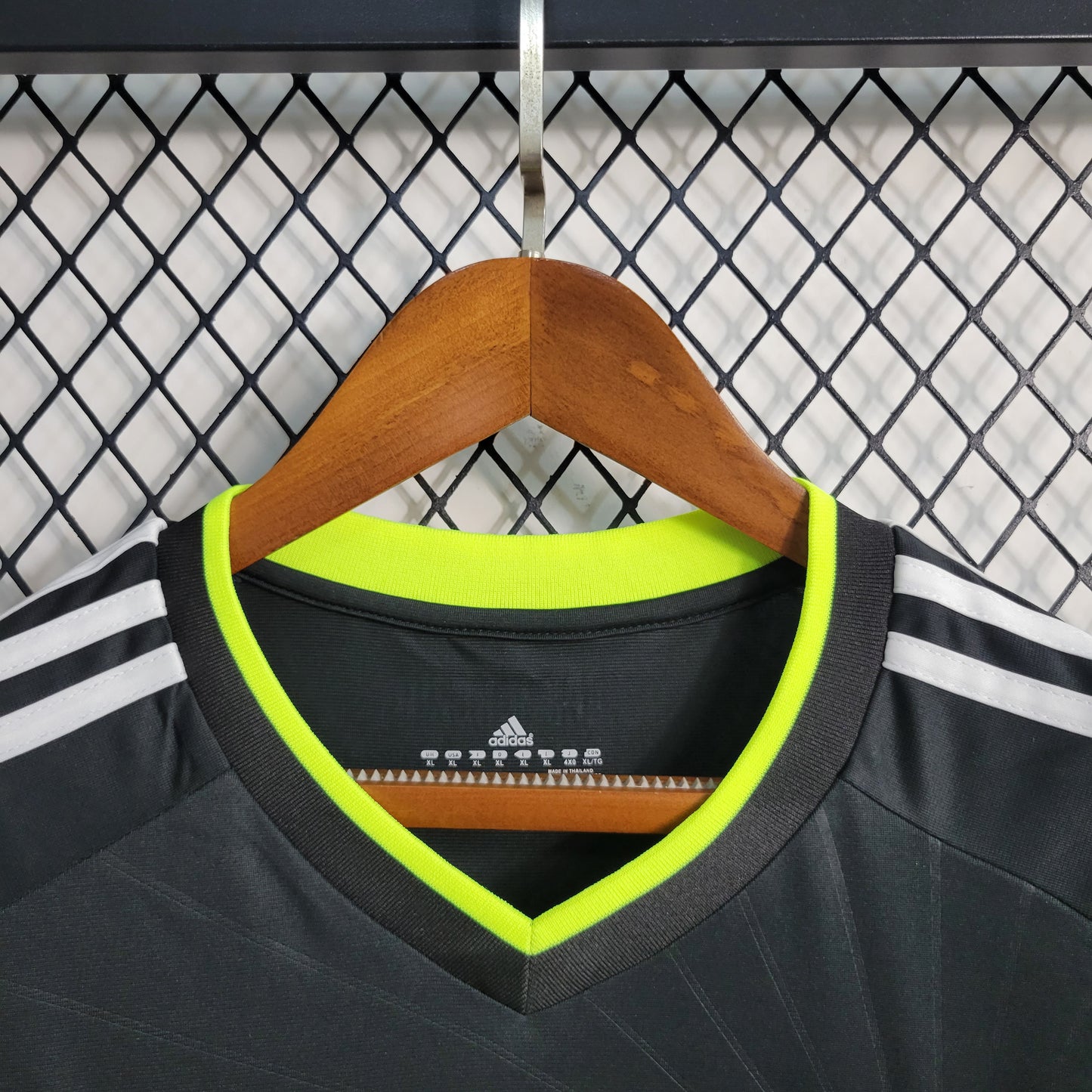 Retro Real Madrid Away Long Sleeve 10-11