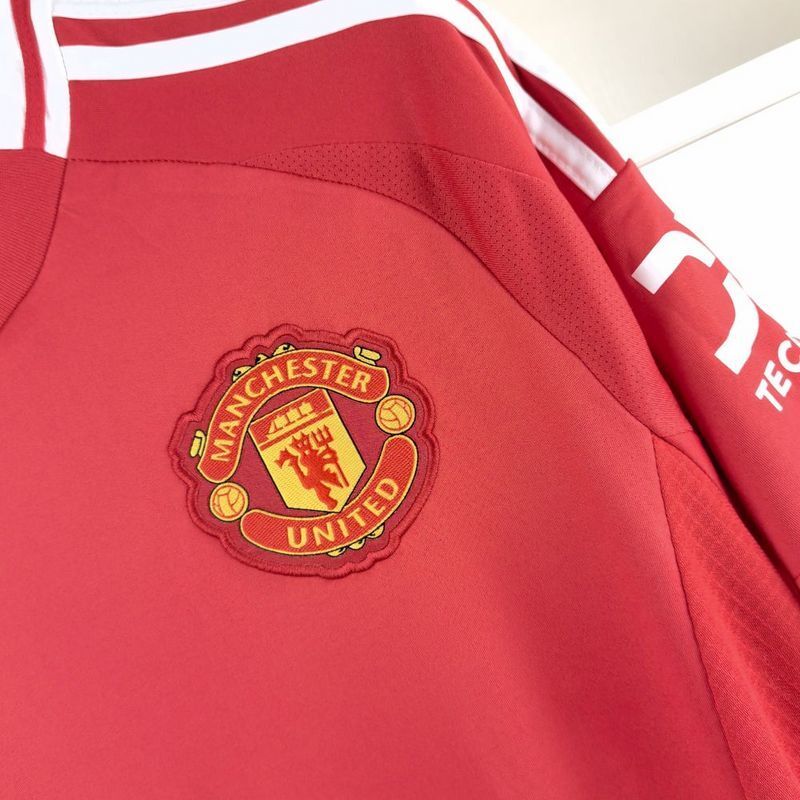 Manchester United Home 24-25