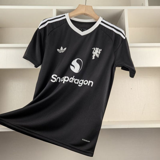 Manchester United GK Away 24-25