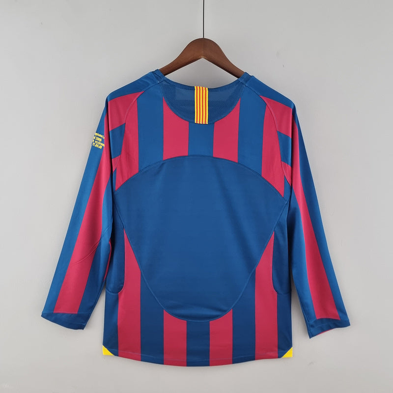 Retro FC Barcelona Home 05-06