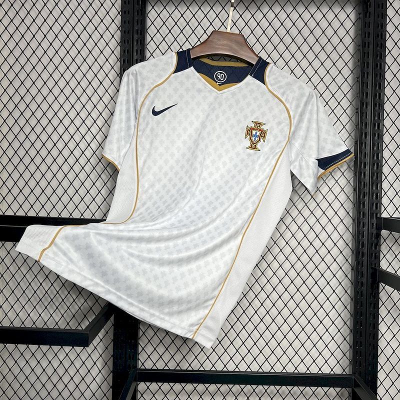 Retro Portugual Away 2004