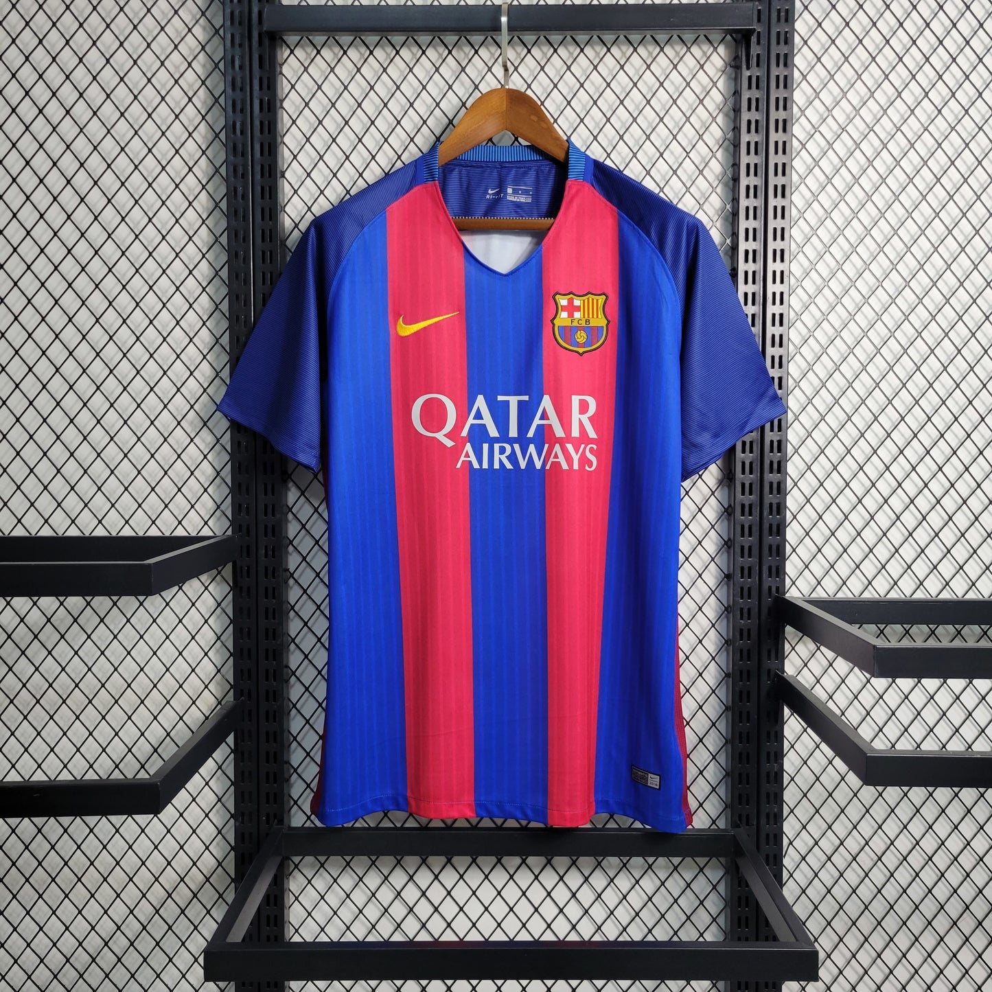 Retro FC Barcelona Home 16-17