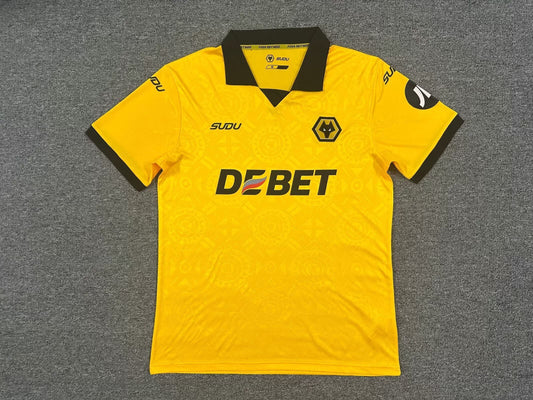 Wolves Home 25-26
