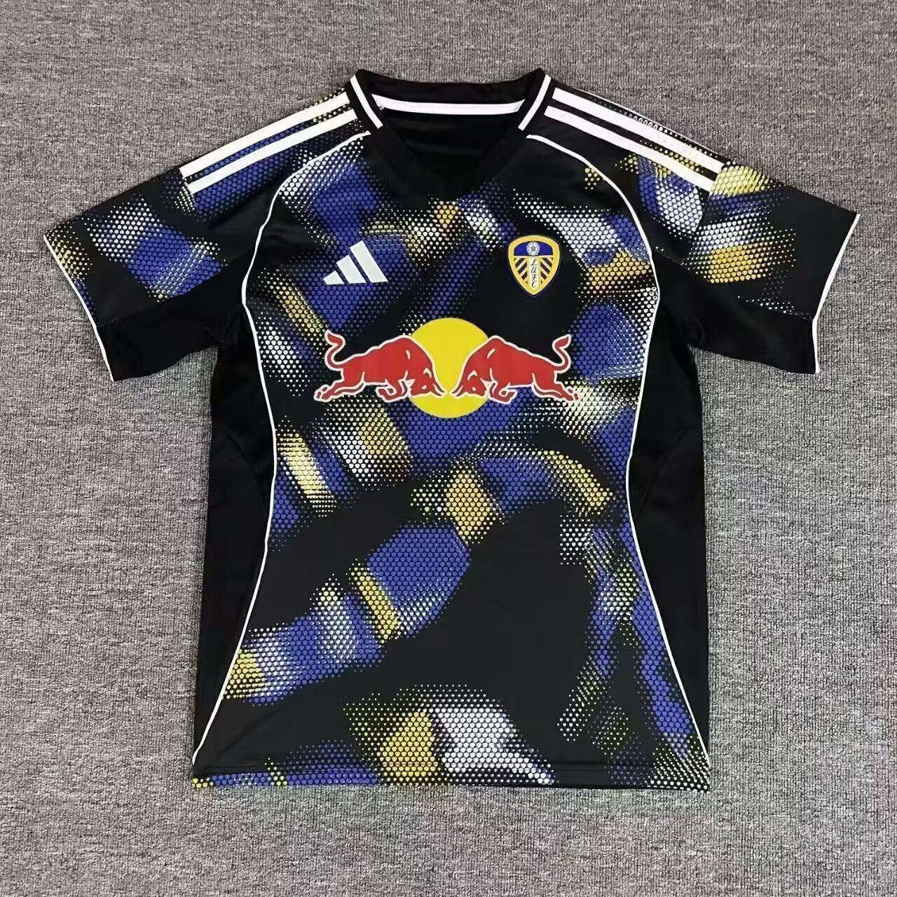Leeds Third Away 25-26