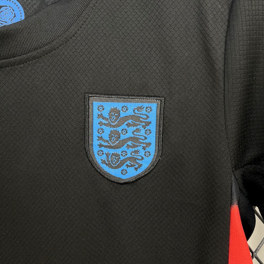 Kids England Away 25-26