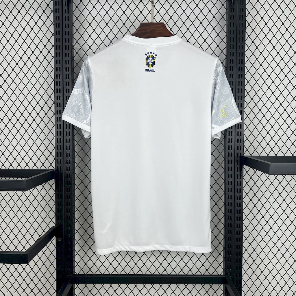 Brazil White 25-26