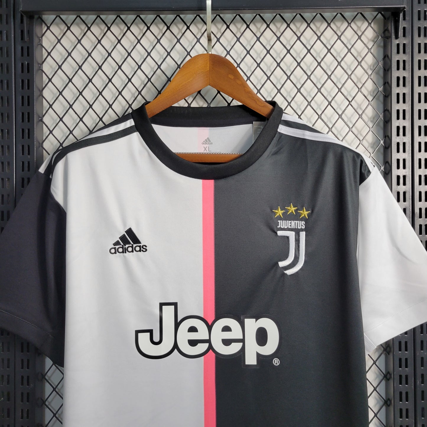 Retro Juventus Home 19-20