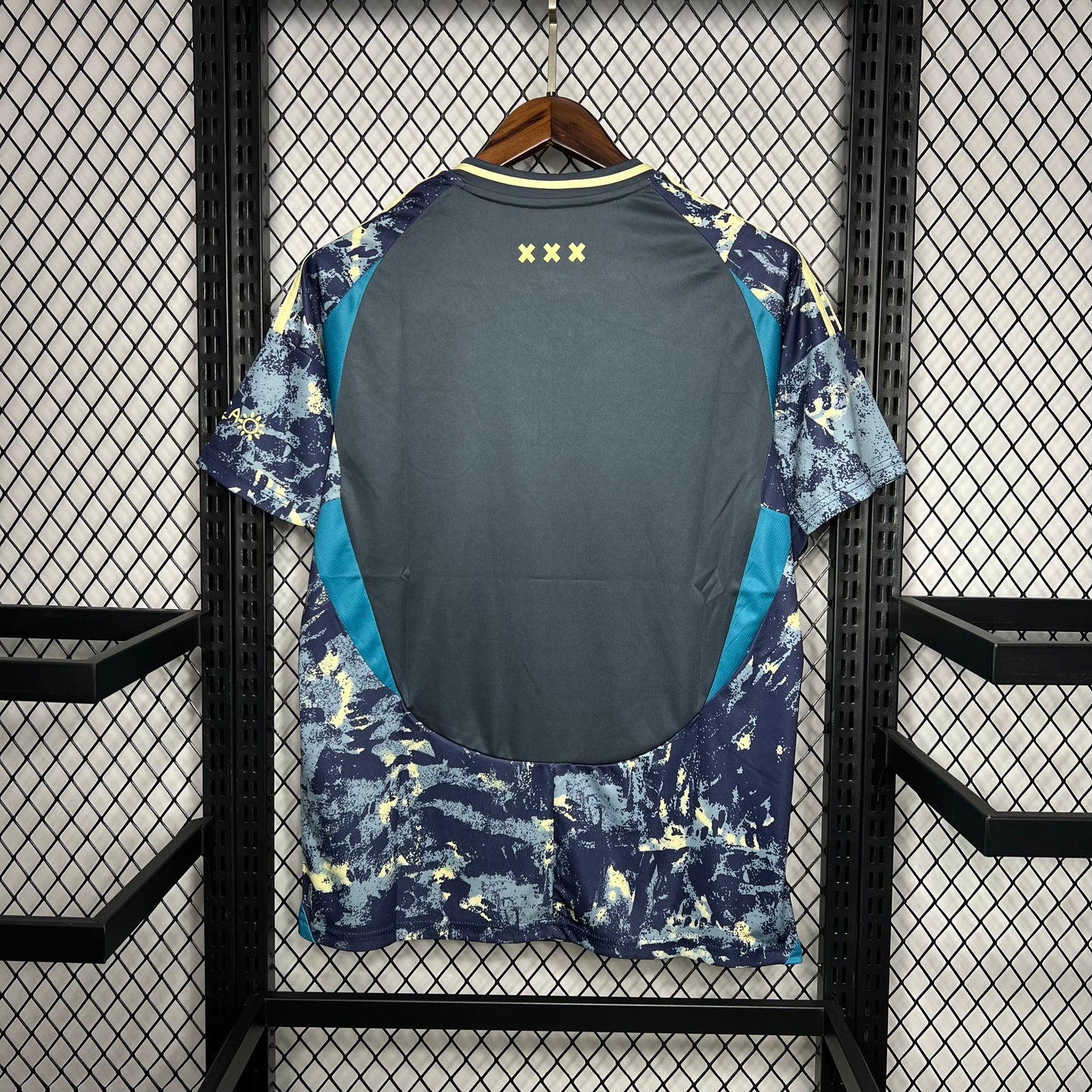 Ajax Away 24-25