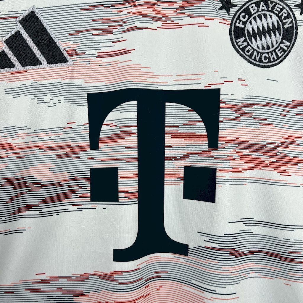 Bayern Munich Away 25-26