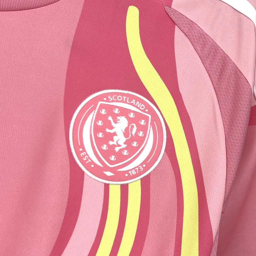 Scotland Away 25-26
