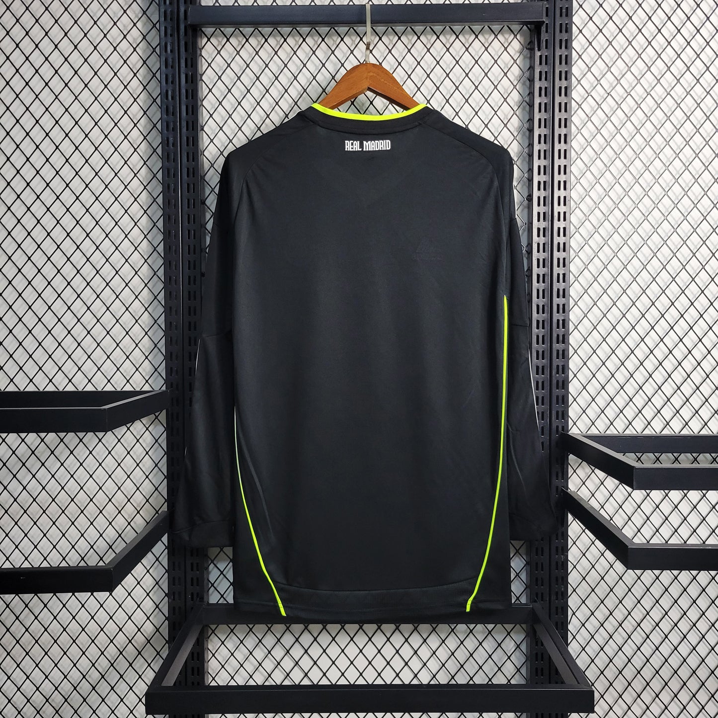 Retro Real Madrid Away Long Sleeve 10-11