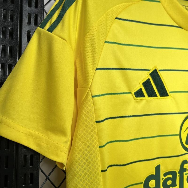Celtic Away 24-25
