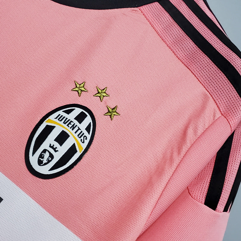 Retro Juventus Third Pink 15-16