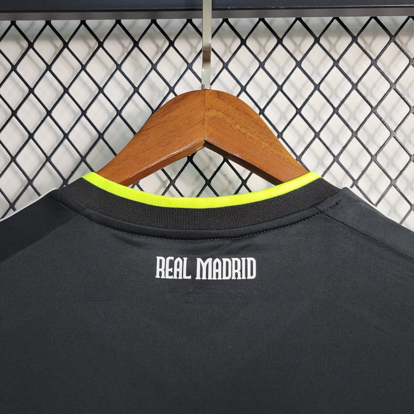 Retro Real Madrid Away 10-11