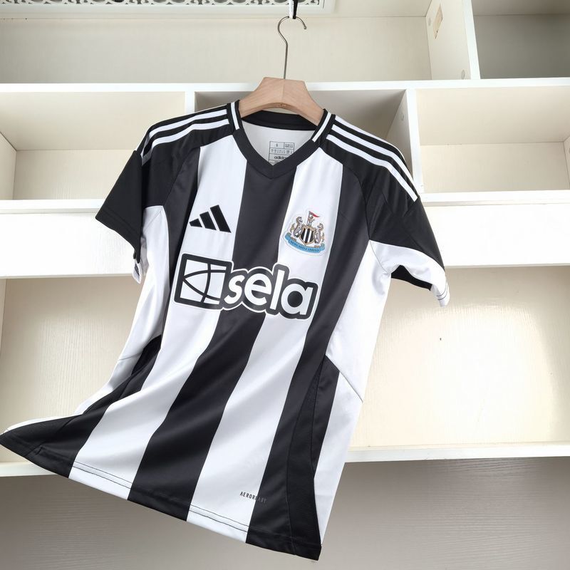 Newcastle United Home 24-25